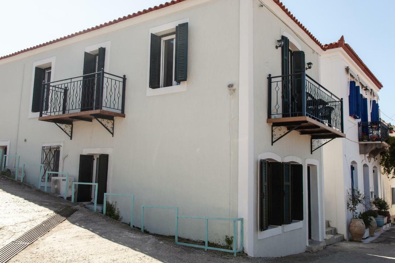 Villa @ Poros Poros Town Exterior foto